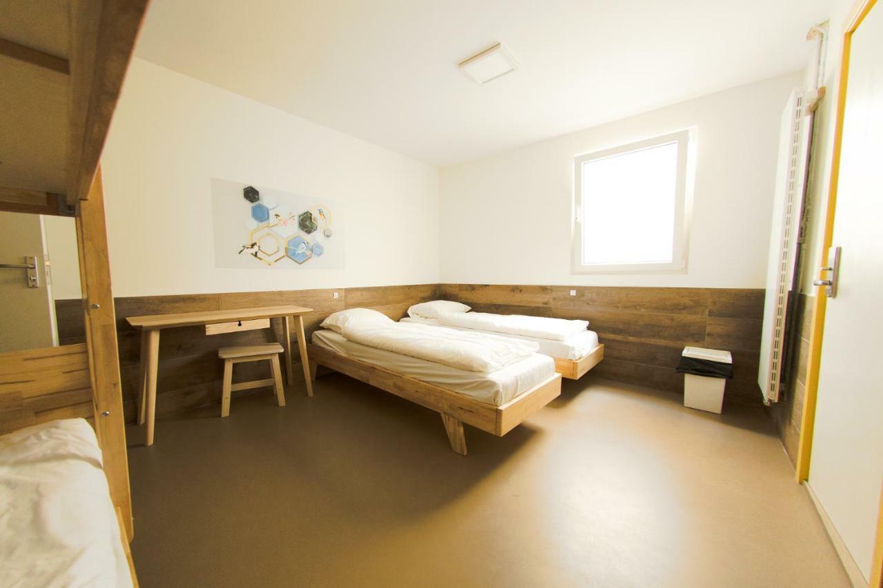 Hostel The Globe Amsterdam Exterior photo